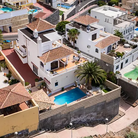 Enchanting Portocervo 別荘 *