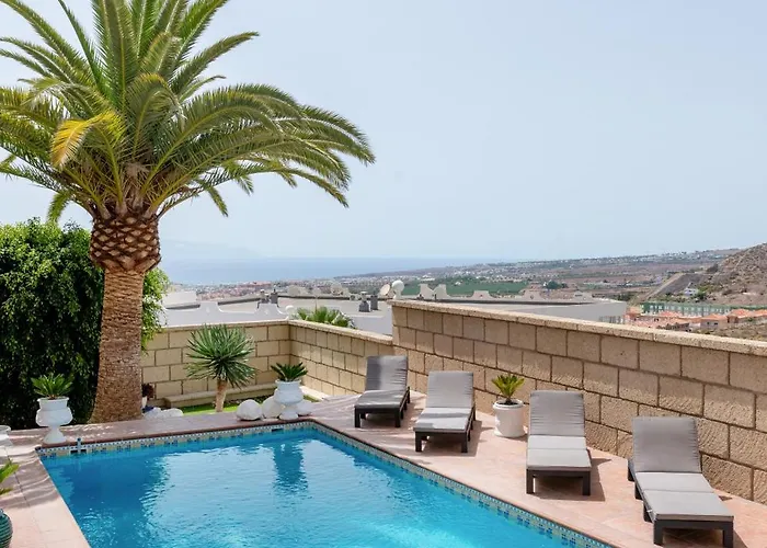 Enchanting Portocervo アデヘ